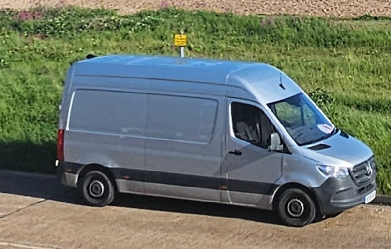 Mercedes Silver Medium-Wheelbase Sprinter - 2019
